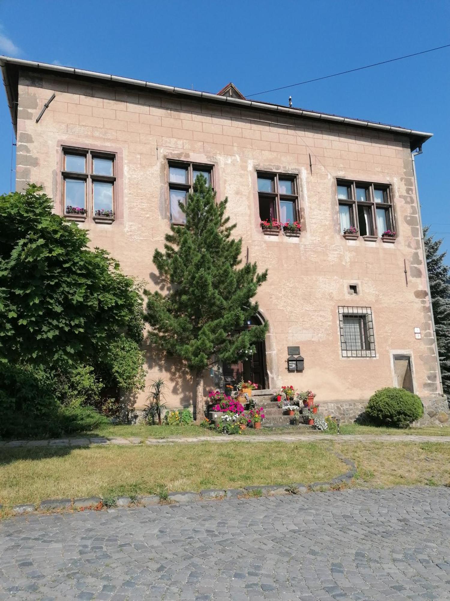 Gothic House Apartments Kremnica Exterior photo